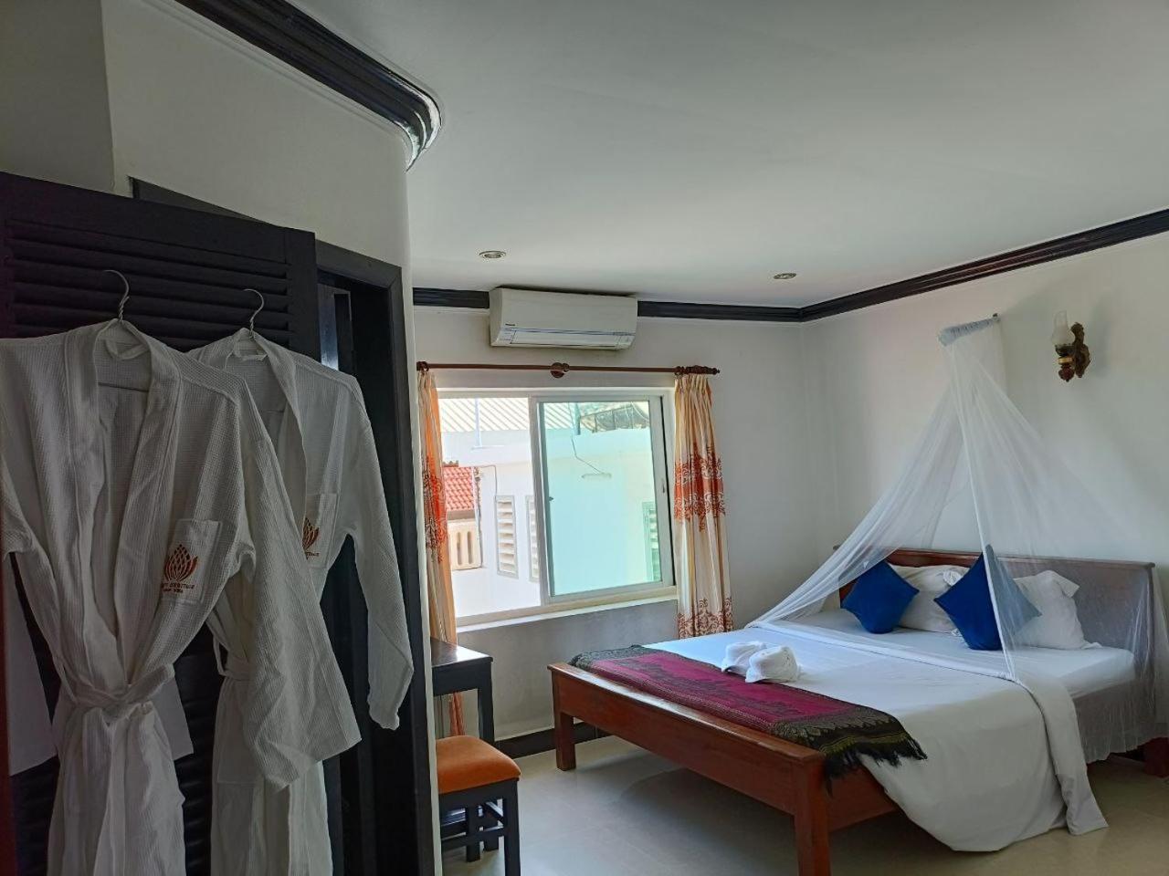 Parent Heritage Angkor Villa Siem Reap Exterior photo